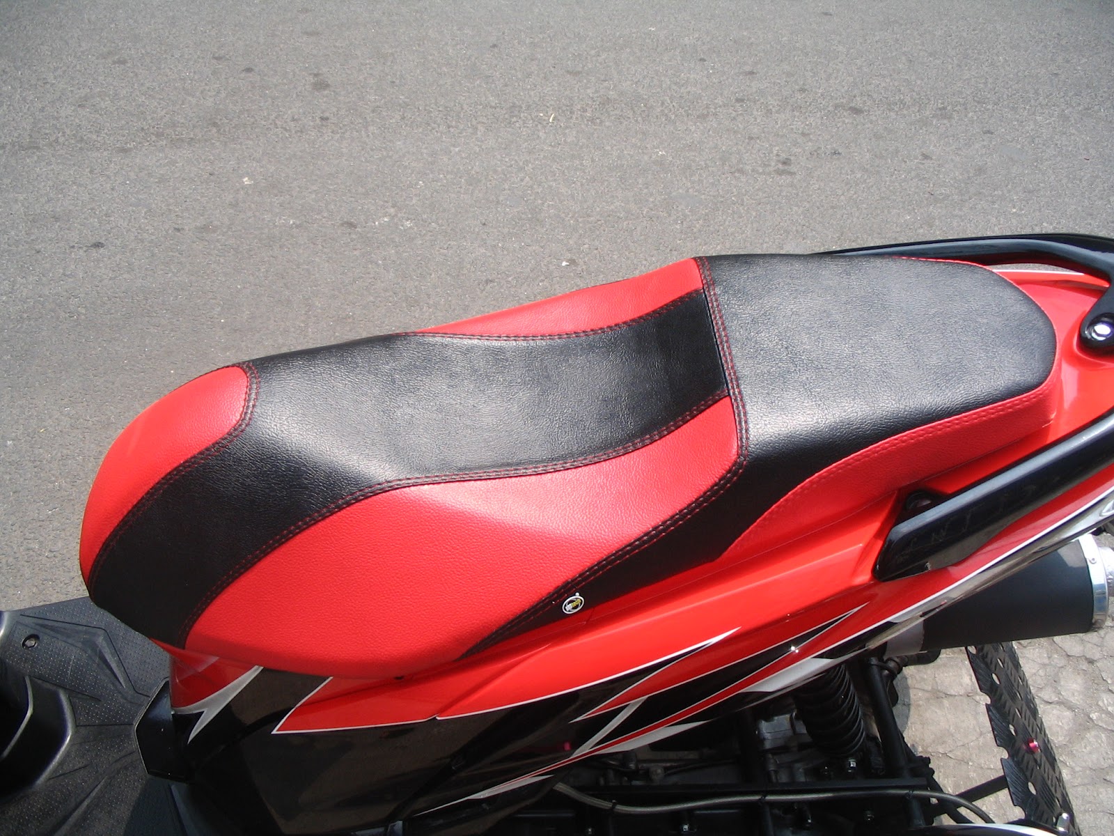 Modifikasi JOK MOTOR Agustus 2012