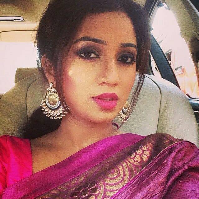 shreya ghoshal personal images 