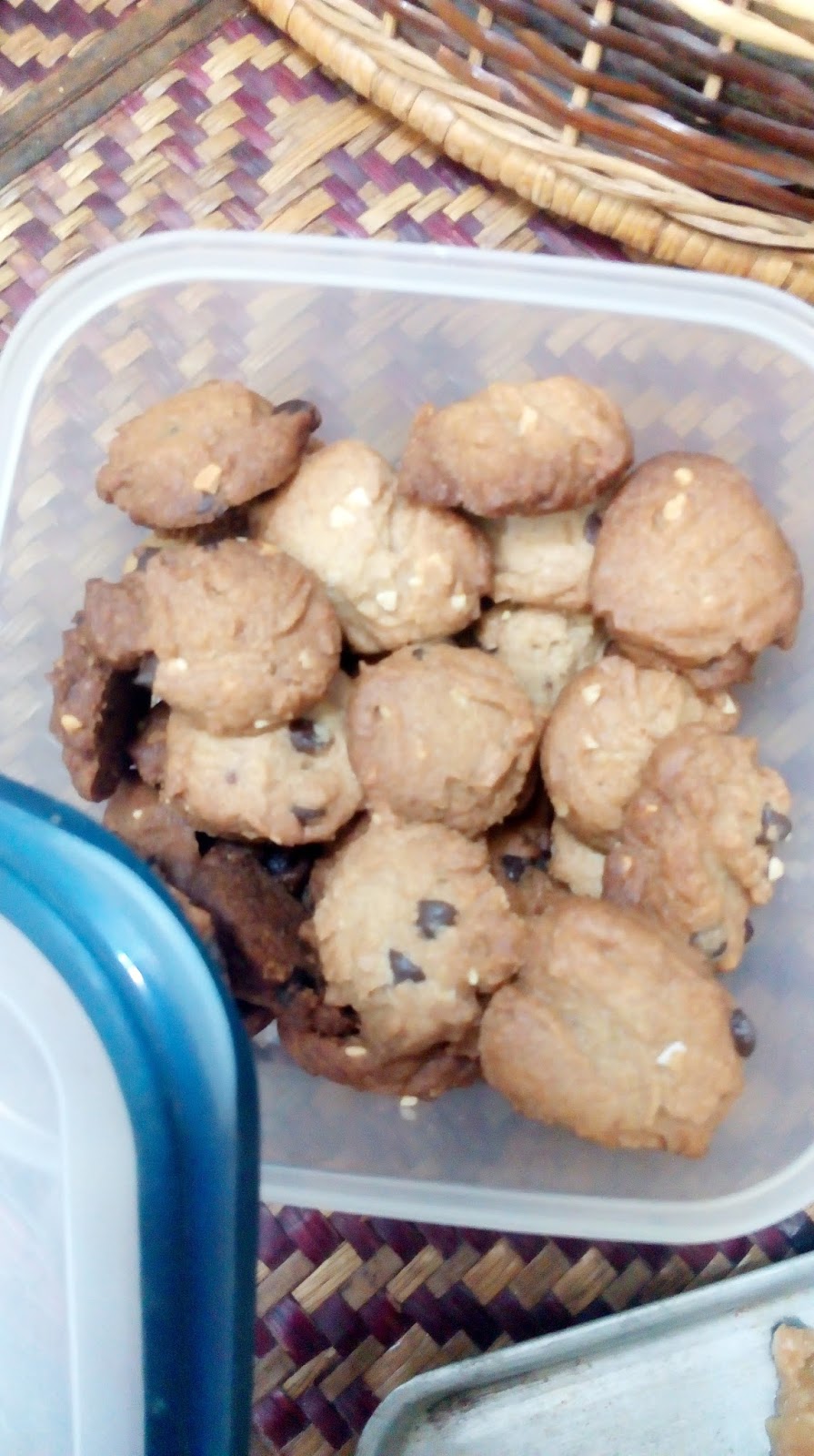 Hari hari yang ku lalui: Biskut Chocolate Chips Famous Amos