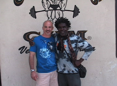 GARRY "DR G" CASACCIO AND ROBBY ROBINSON IN FRONT OF GOLD'S GYM VENICE, CA - DURING MASTER CLASS WITH RR -  4-day one-on-one intensive personal training with ROBBY ROBINSON  in Gold's gym Venice, CA and nutrition & supplementation seminar -  ▶ www.robbyrobinson.net/master-class.php