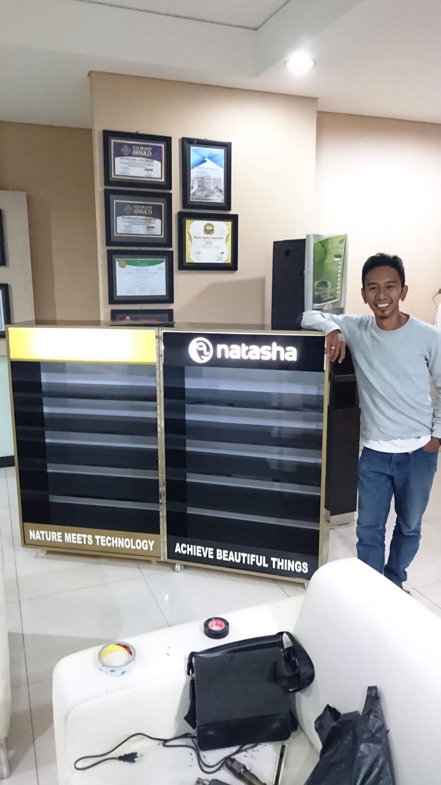  Rak  Booth Display  Showcase  Natasha Padang A3 Karya Mandiri
