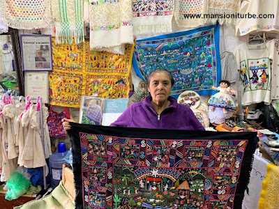 Bertha Servin Barriga and its hand-crafted Embroiders at the House of the Eleven Patios in Patzcuaro