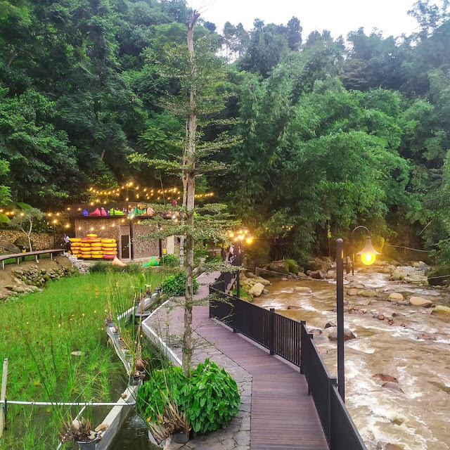 Cafe Kopi Tubing Ciasihan Bogor