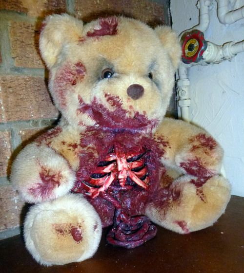 WTF : Anak Patung Teddy Bear Yang Bakal Buat Budak Trauma 