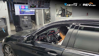來自澳洲的汽車改裝品牌VAITRIX麥翠斯有最廣泛的車種適用產品，含汽油、柴油、油電混合車專用電子油門控制加速器，搭配外掛晶片及內寫，高品質且無後遺症之動力提升，也可由專屬藍芽App–AirForce GO切換一階、二階、三階ECU模式。  外掛晶片及電子油門控制器不影響原車引擎保固，搭配不眩光儀錶，提升馬力同時監控愛車狀況。另有馬力提升專用水噴射可程式電腦及套件，改裝愛車不傷車。  在VAITRIX動力升級，完整實現客製化調校，根據車況、已改裝硬體與客戶需求調整程式。搭配馬力機驗證與HP TUNERS數據流，讓改裝沒有後顧之憂！  適用品牌車款： Audi奧迪、BMW寶馬、Porsche保時捷、Benz賓士、Honda本田、Toyota豐田、Mitsubishi三菱、Mazda馬自達、Nissan日產、Subaru速霸陸、VW福斯、Volvo富豪、Luxgen納智捷、Ford福特、Hyundai現代、Skoda、Mini; Altis、crv、chr、kicks、cla45、Focus mk4、 sienta 、camry、golf gti、polo、kuga、tiida、u7、rav4、odyssey、Santa Fe新土匪、C63s、Lancer Fortis、Elantra Sport、Auris、Mini R56、ST LINE、535i、G63、RS6、RS7、M8、330i、E63、S63...等。