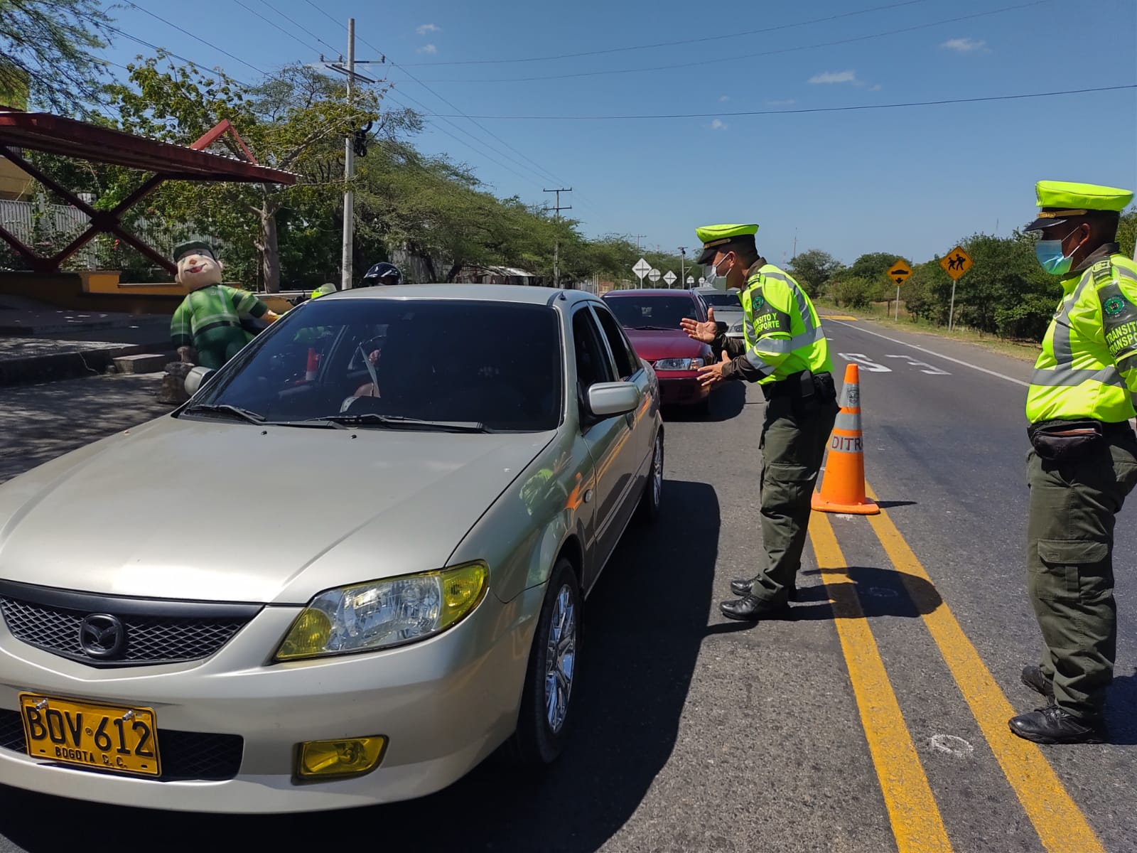 https://www.notasrosas.com/Policía Guajira implementa estrategias para preservar la seguridad durante el Día Del Amor y La Amistad