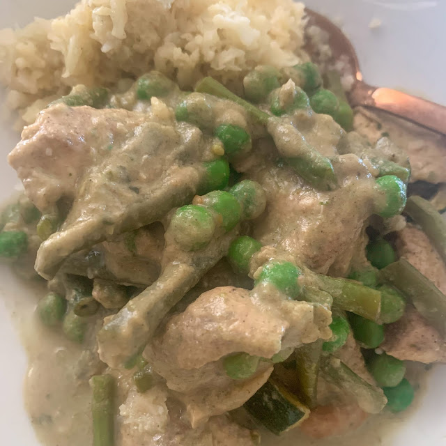 Love Yourself Thai Green Chicken Curry with Cauli Rice