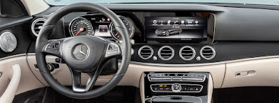 Mercedes-Benz E-Class stearing wheel image