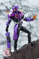 S.H. Figuarts Kamen Rider Buffa Zombie Form 34