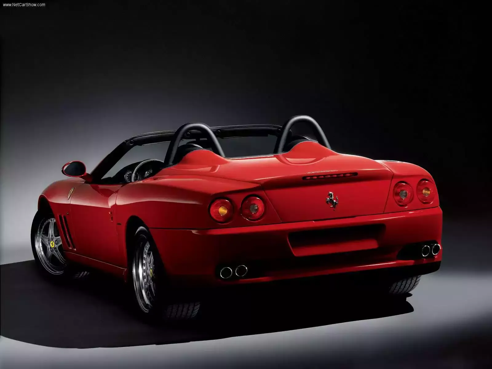 Hình ảnh siêu xe Ferrari 550 Barchetta Pininfarina 2001 & nội ngoại thất