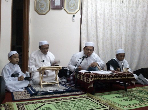 PENEGAK TAUHID AHLUS SUNNAH WAL JAMA'AH.: Sambutan Awal 