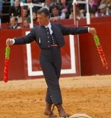 Vítor Mendes em tentadero benéfico de luxo em Talavera de la Reina