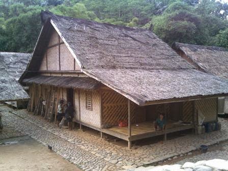 Rumah Adat Badui