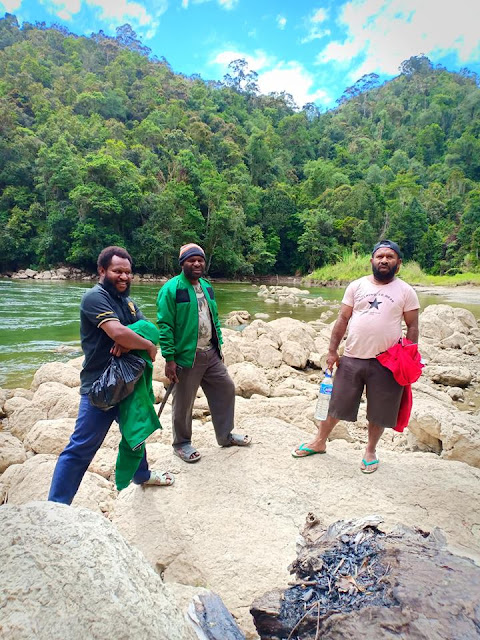 Surga Tersembunyi, Teluk Sungai Yawei Butuboya