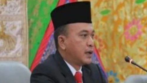 Ketua DPRD Pasaman, Bustomi Ajak Masyarakat Menggunakan Hak Pilih pada Pilkada 9 Desember