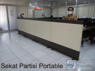 Harga Sekat Kantor Portable & Sekat Kantor Knockdown + Furniture Semarang