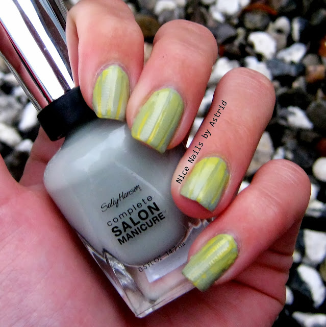 Fælles Fredag - Art reverse gradient - Sally hansen Pumice - Nice nails by astrid