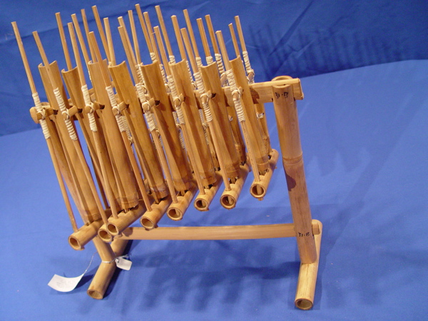 Andimusicgitar: Pengertian Angklung