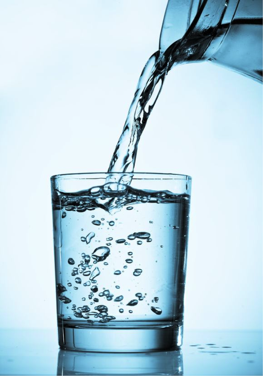 el agua ayuda a adelgazar