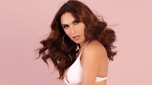 Isabella Santiago – Most Beautiful Transgender Swimsuit Model