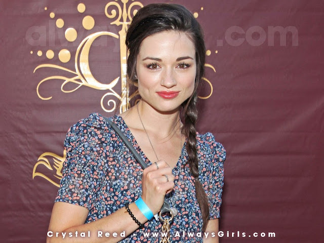 Crystal Reed Still,Image,Photo,Picture,Wallpaper,Hot