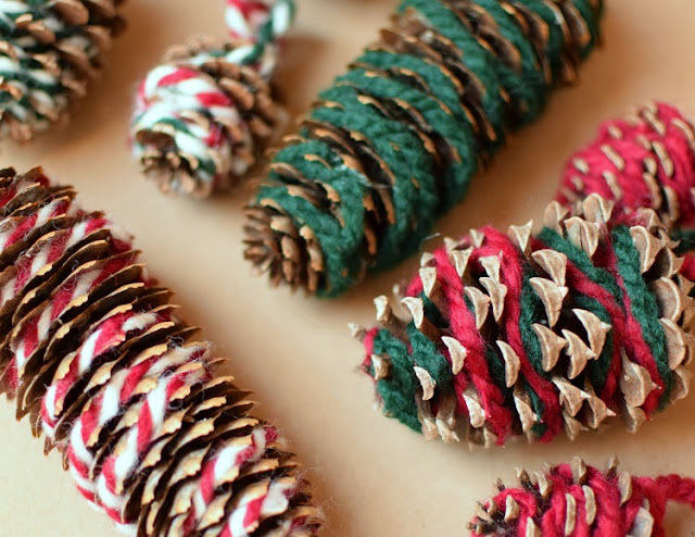 Yarn Wrapped Pinecone Ornaments- beautiful nature ornament craft for Christmas. Kids can work on fine motor work while they work on this fun activity, great for preschoolers, kindergartners, or elementary students.