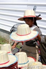 Hat seller_3_compressed