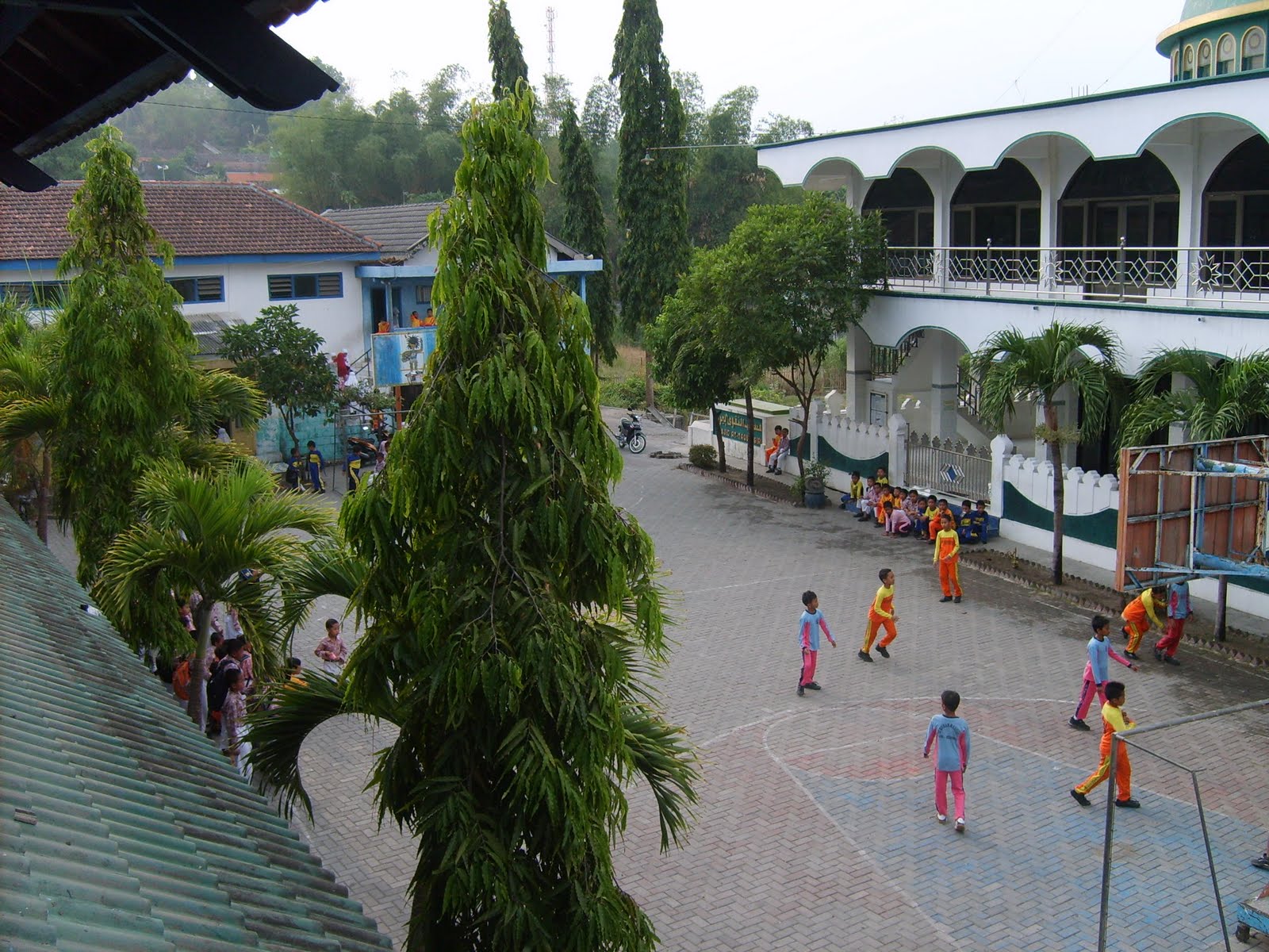 Lomba Futsal antar club oleh siswa SD Muhammadiyah Giri