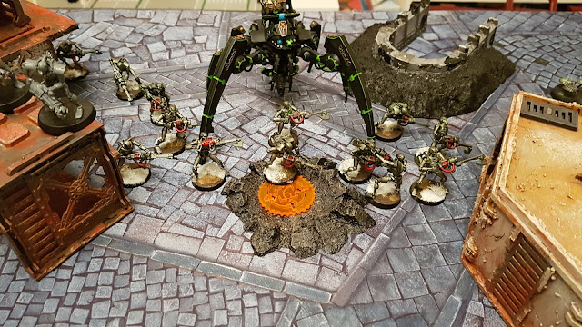 Warhammer 40k battle report - Maelstrom of War -  Schemes of War - 1000 points - Chaos Daemons vs Necrons