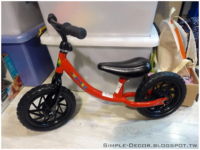 https://simple-decor.blogspot.com/2018/11/EMC-12-inch-Balance-Bike.html