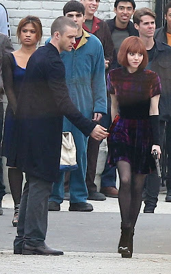 Justin Timberlake with Amanda Seyfried on the set of 