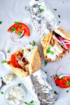 Chicken Gyros Recipe With Tzatziki Sauce