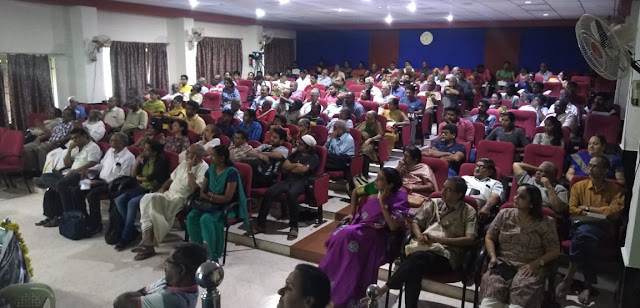 Audience at Pechu kacheri on Pandyas December 2019