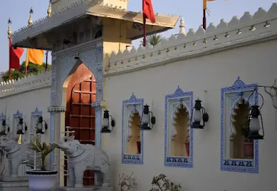 jag mandir udaipur in hindi