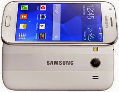 Samsung Galaxy Ace Style 4G LTE Layar Super Amoled