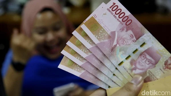 Siap-siap! 398 Ribu Tenaga Honorer Bakal Terima Bantuan Rp 600 Ribu