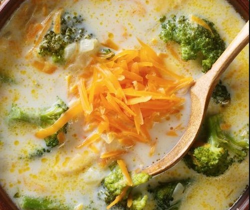 Low Carb Broccoli Cheese Soup #Soup #Keto