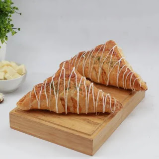 New Tuna Cheese Puff