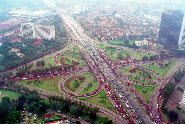 Perbedaan Jakarta Jaman Dulu  dan Sekarang