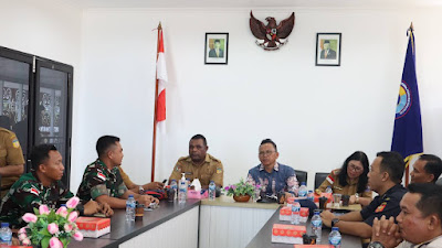 Dansatgas Yonif 122/TS  Rakernis  Optimalisasi  Operasional PLBN Scow dan Pelayanan Masyarakat  Perbatasan Papua