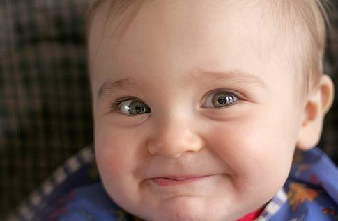 Beautiful Baby Images on Cute Looking Baby With A Lovely Expression In His Face  Look At The