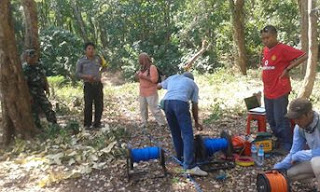 Kegiatan Survey Tim Geolistrik di Daerah Padak Guar, Sambelia, Lombok Timur