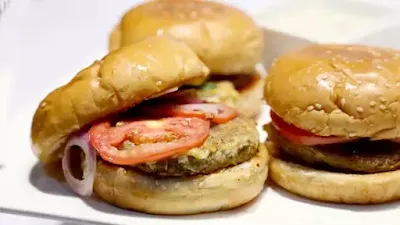 1. Most Famous Fast Food of Pakistan Bun Kababs-Best Famous Foods Ideas in Pakistan