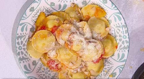 Ravioli sardi con ricotta e limone ricetta Michele Farru