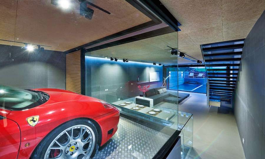 ガラス張りのガレージにフェラーリ 香港の高級ガレージハウスがカッコいい Idea Web Tools 自動車とテクノロジーのニュースブログ