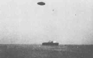 gambar 7 Penampakan Misterius UFO Di Langit Indonesia