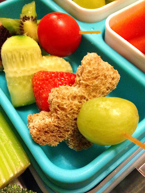 fun and healthy teddy lunch box kebabs