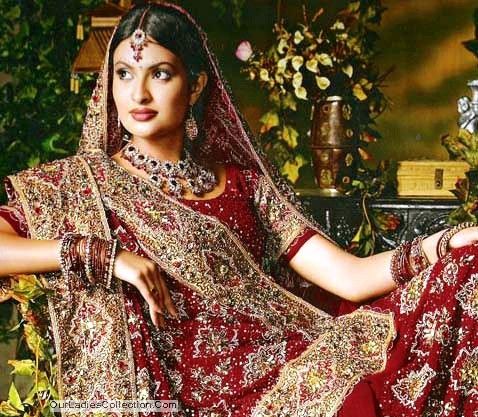 Indian wedding dresses vary from one state to another in Rajasthan and 
