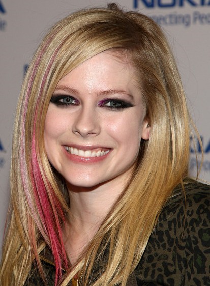 Avril Lavigne estava pr indicada para o MMVA de 2011