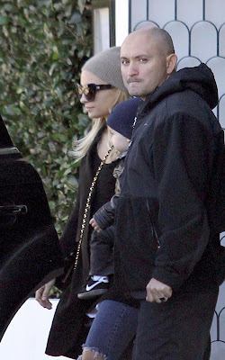 Nicole Richie and Joel Madden heading to breakfast at Hugo's restaurant in West Hollywood